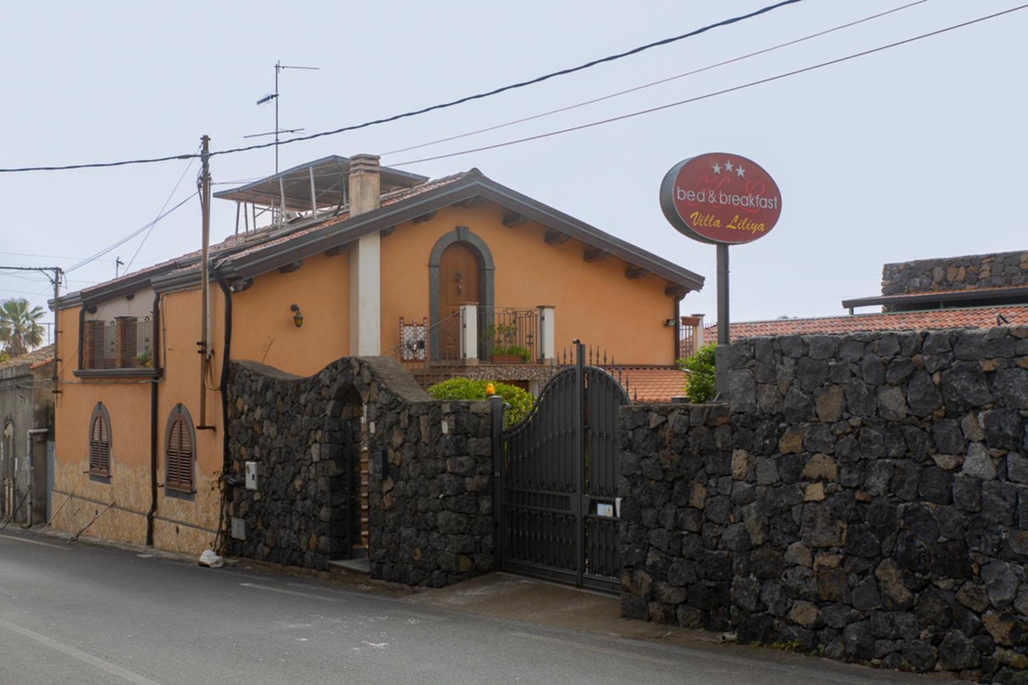 B&B Villa Liliya Ф'юмефреддо-ді-Сіцілія Екстер'єр фото