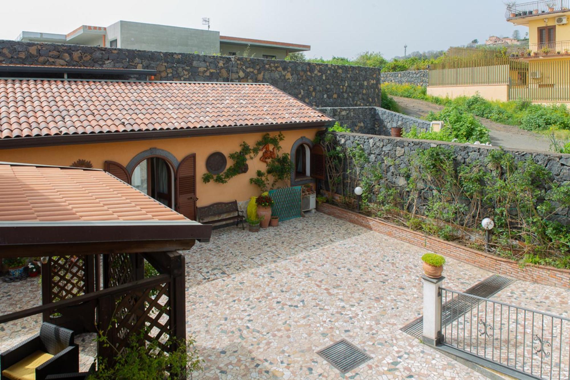 B&B Villa Liliya Ф'юмефреддо-ді-Сіцілія Екстер'єр фото