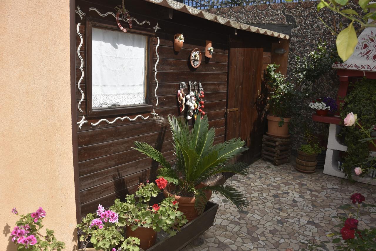B&B Villa Liliya Ф'юмефреддо-ді-Сіцілія Екстер'єр фото